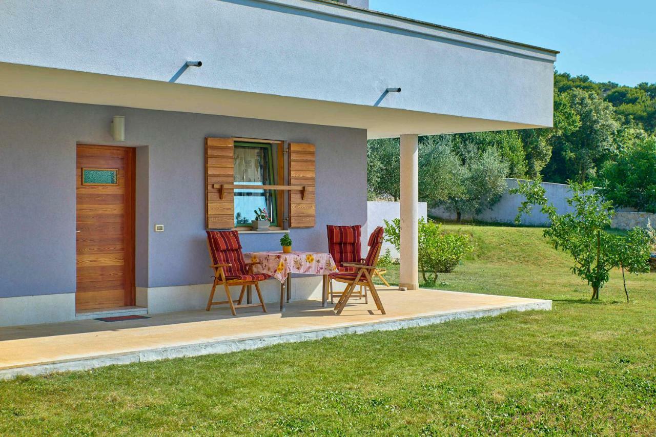 Villa Giardina Apartments Vinkuran Exteriér fotografie