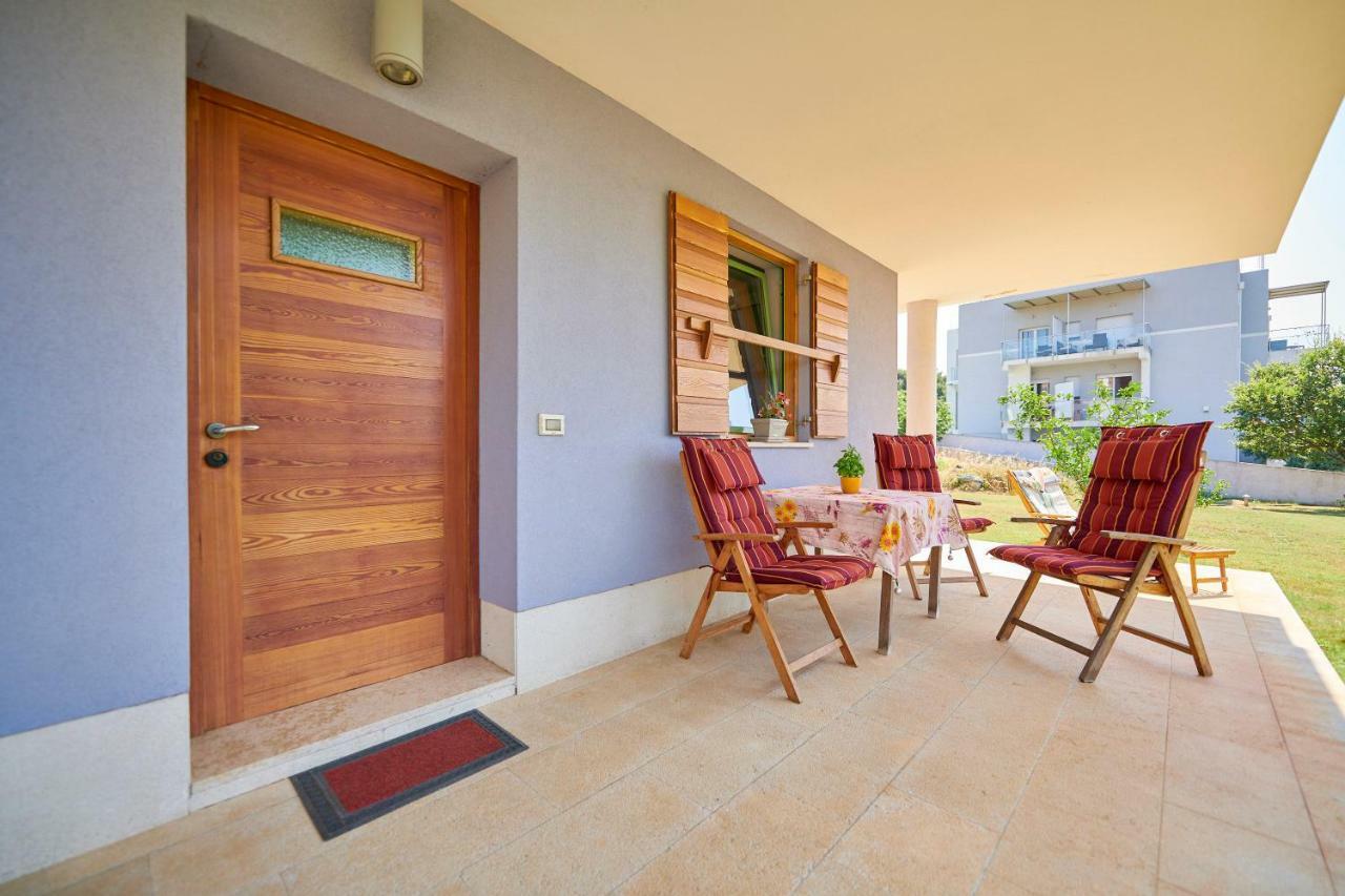 Villa Giardina Apartments Vinkuran Exteriér fotografie
