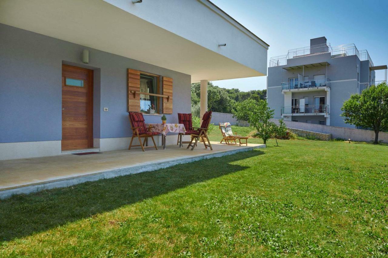 Villa Giardina Apartments Vinkuran Exteriér fotografie