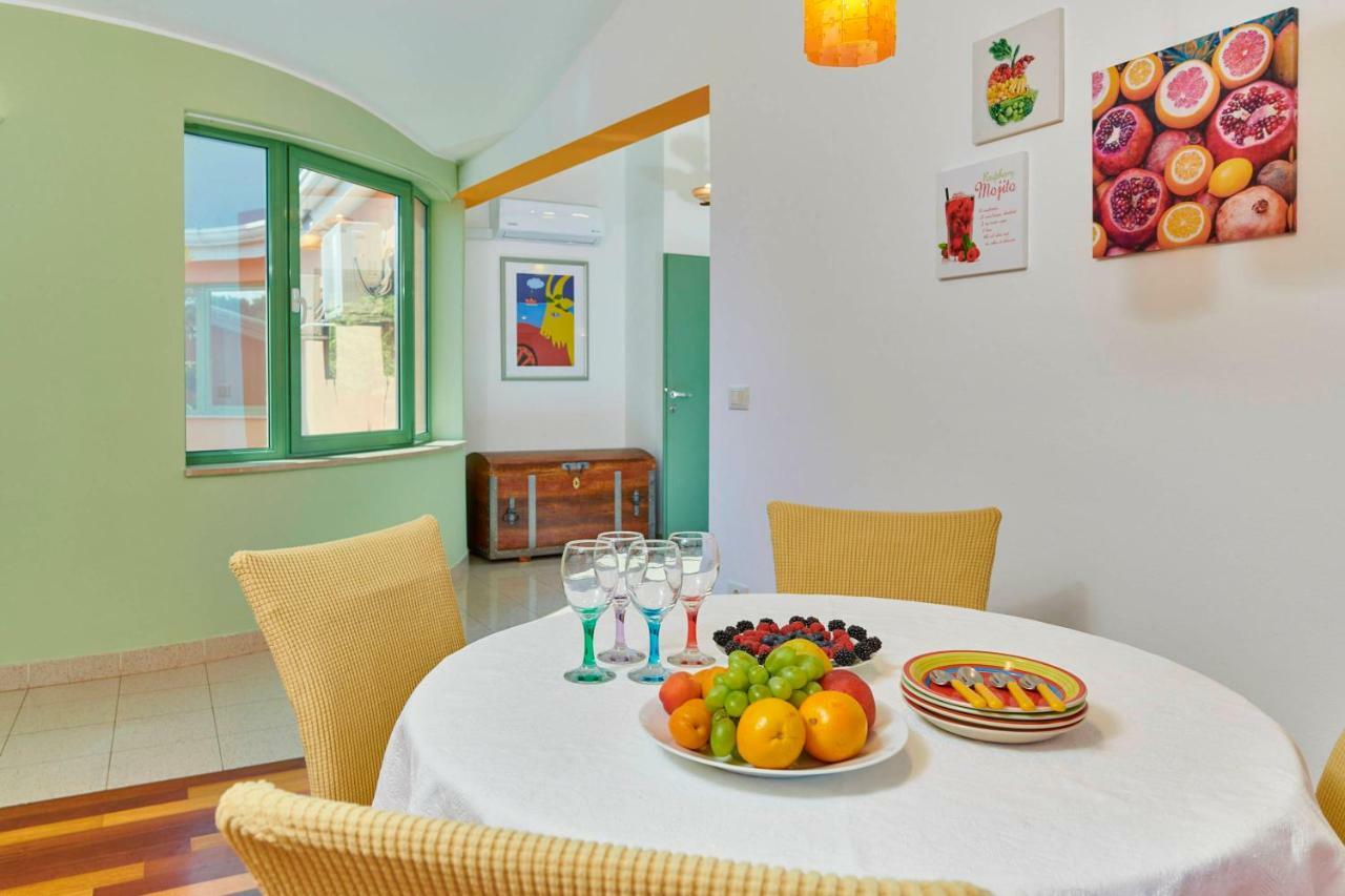 Villa Giardina Apartments Vinkuran Exteriér fotografie