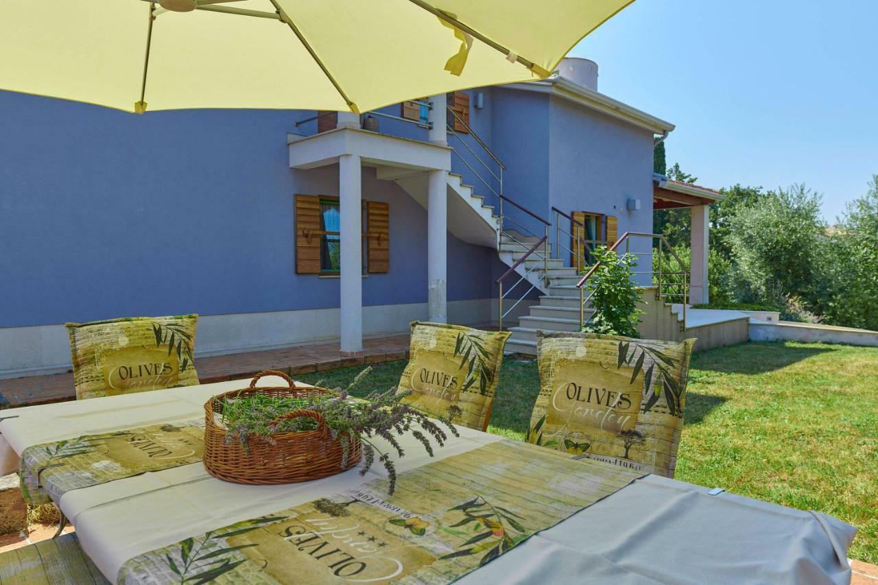 Villa Giardina Apartments Vinkuran Exteriér fotografie